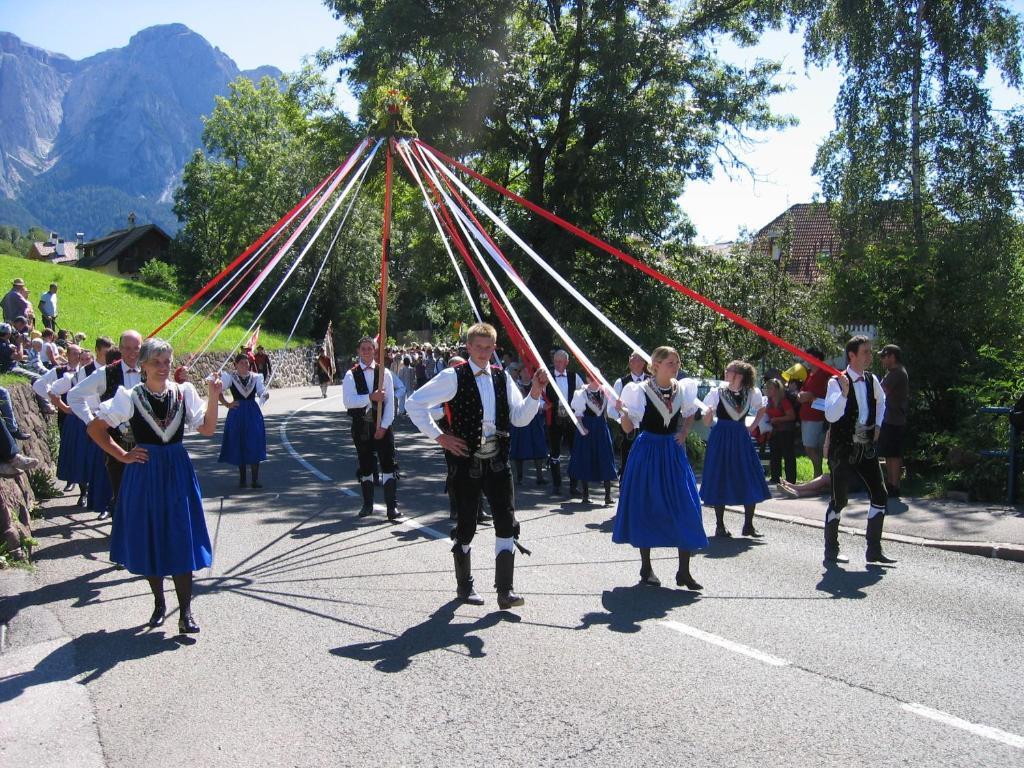 Hotel Viktoria Castelrotto Εξωτερικό φωτογραφία